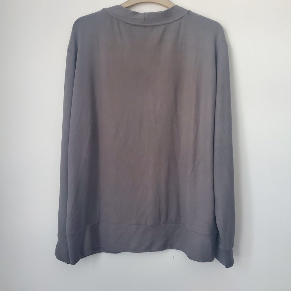LA VIE EN ROSE Soft Knit Boyfriend Cardigan V Neck Sustainable Cozy Loungewear - Picture 7 of 8
